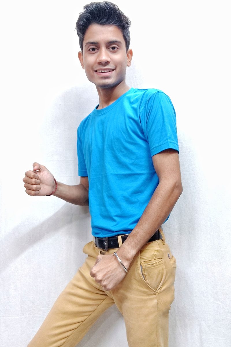 Turquoise blue round neck t shirt