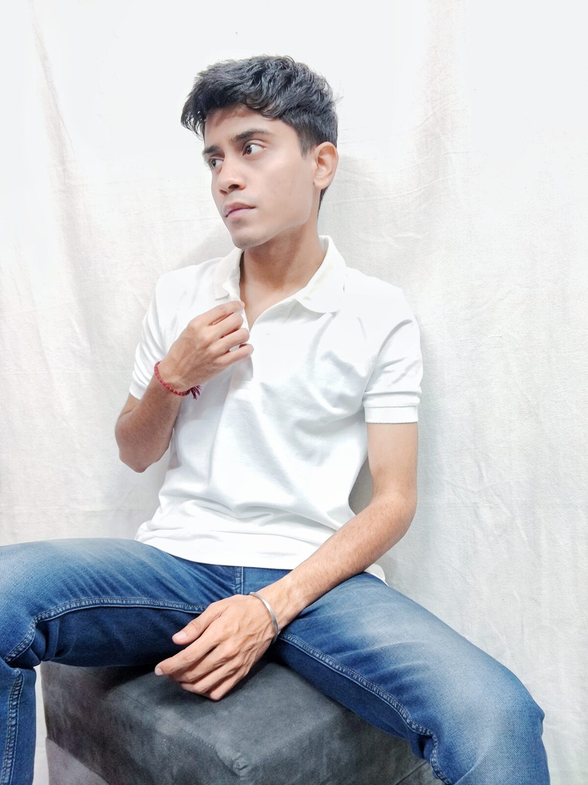 White polo t shirt model sitting