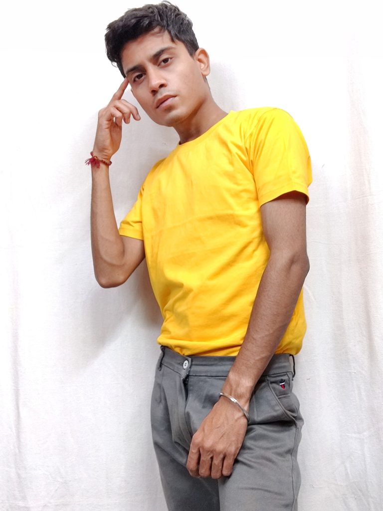 yellow round neck t shirt